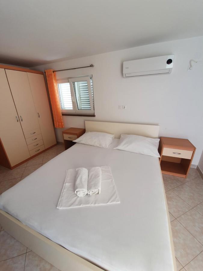 Apartmani Vrtlici Zdenka Stara Novalja Dış mekan fotoğraf
