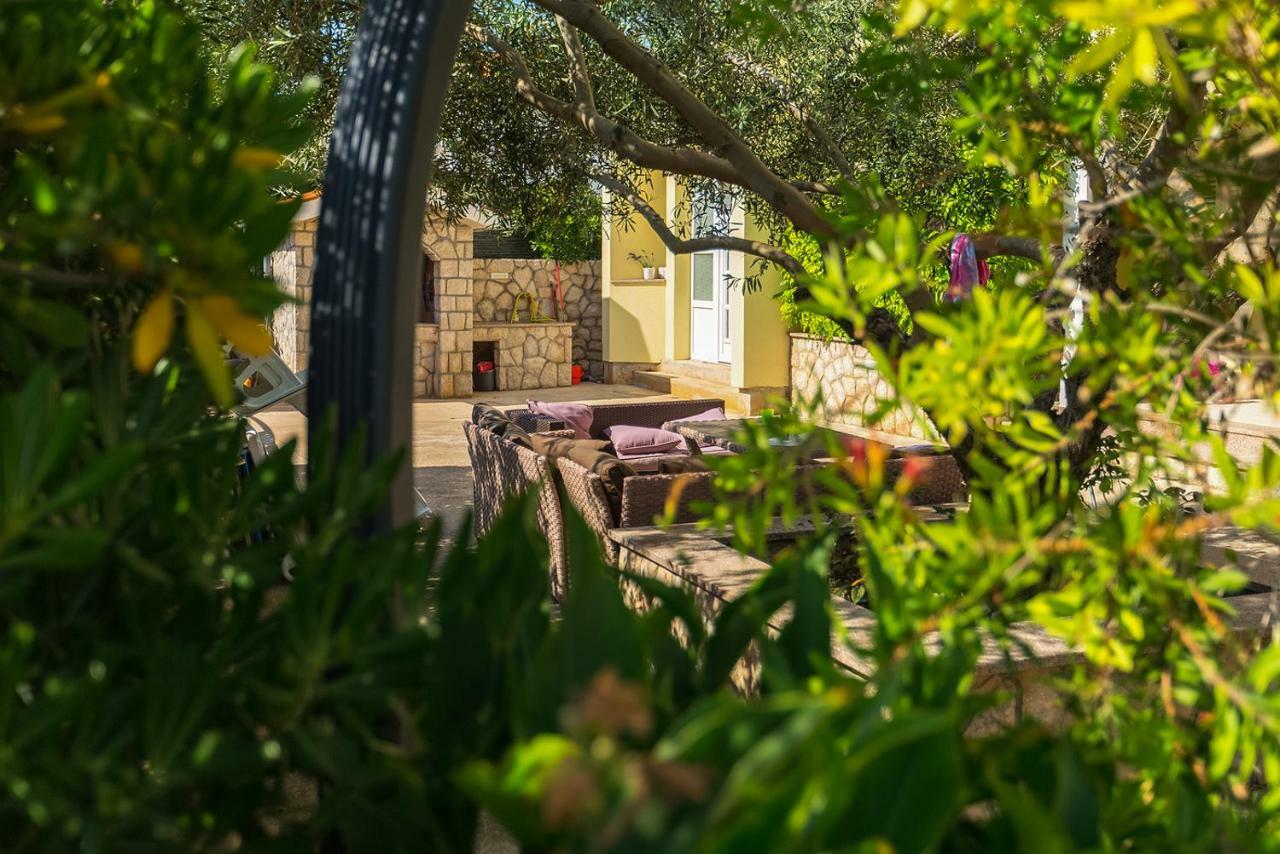 Apartmani Vrtlici Zdenka Stara Novalja Dış mekan fotoğraf