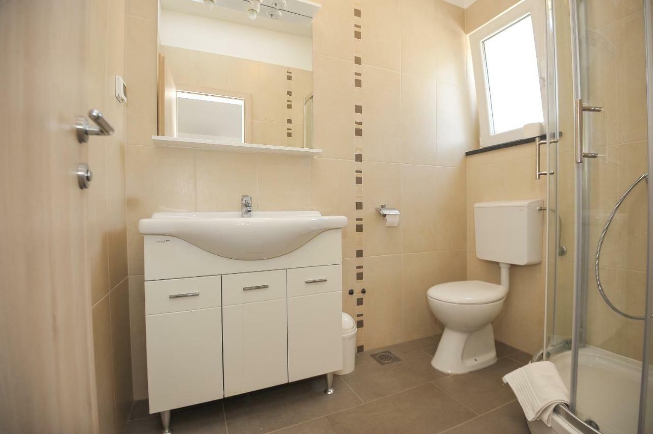 Apartmani Vrtlici Zdenka Stara Novalja Dış mekan fotoğraf
