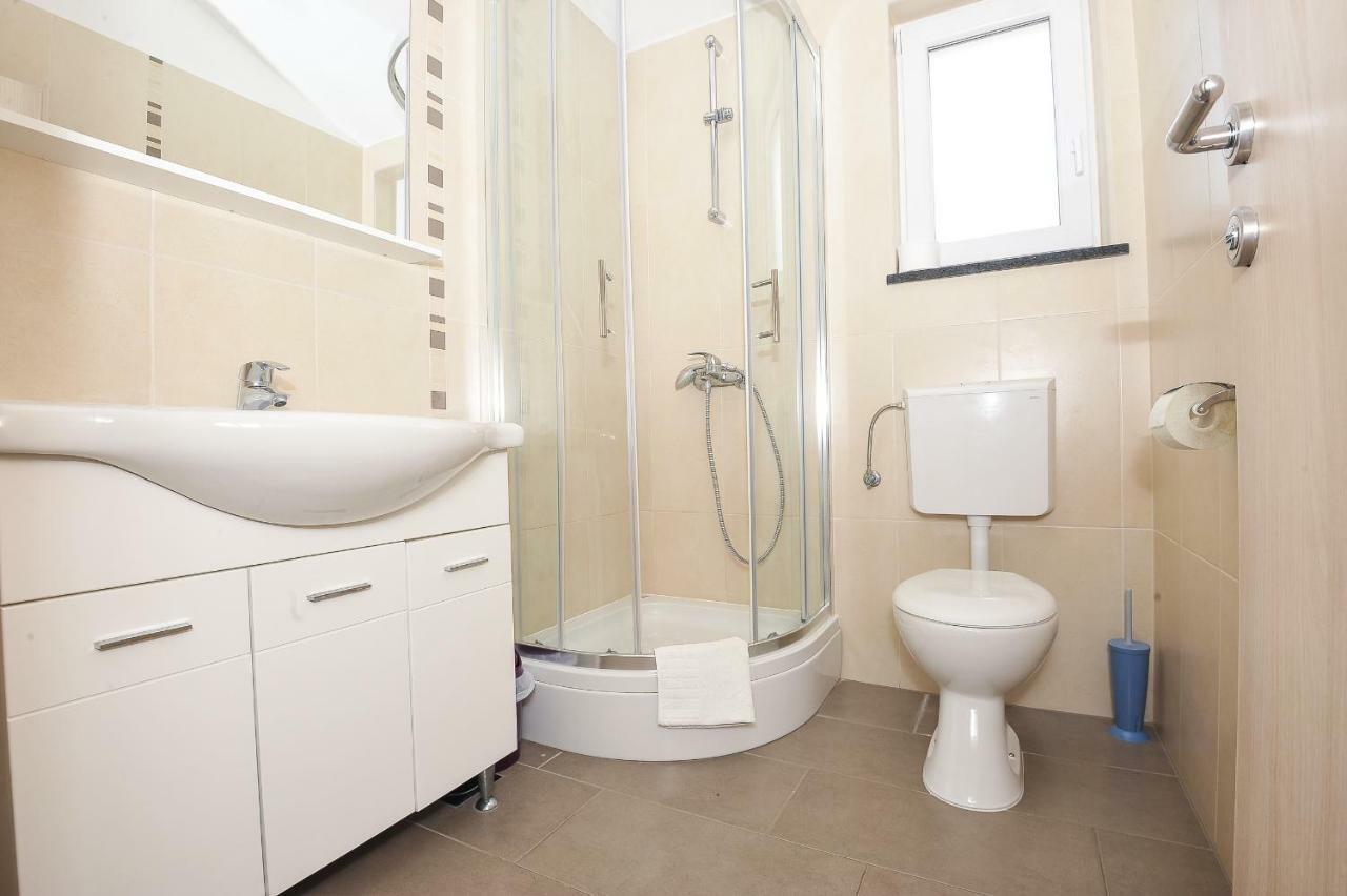Apartmani Vrtlici Zdenka Stara Novalja Dış mekan fotoğraf