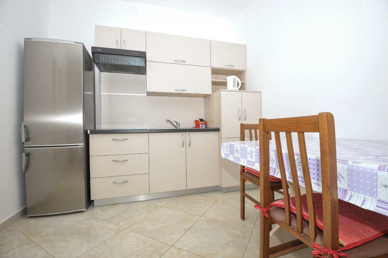 Apartmani Vrtlici Zdenka Stara Novalja Dış mekan fotoğraf